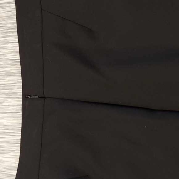 Ann Taylor Woman's aline skirt black - Picture 4 of 5